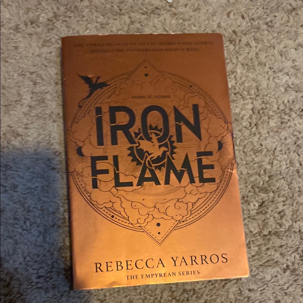 Iron Flame Book by Rebecca Yarros